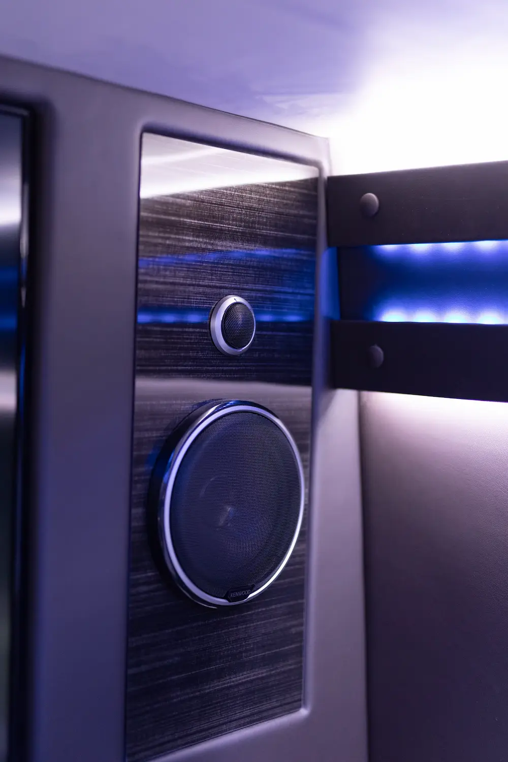 mercedes White Luxury Sprinter premium audio