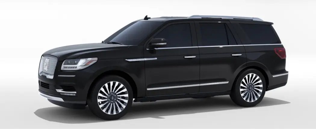 side angle of lincoln navigator