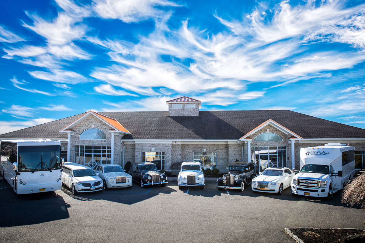 aLL STAR bUILDING IN fARMINGDALE