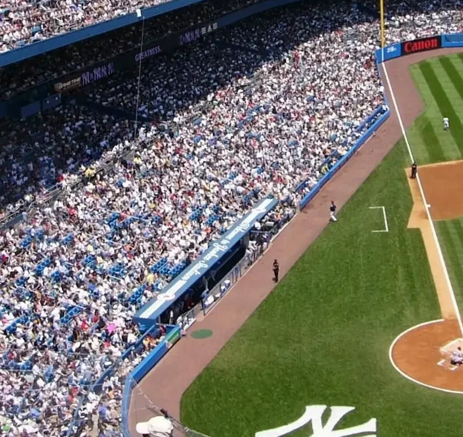 packed yankee stadium